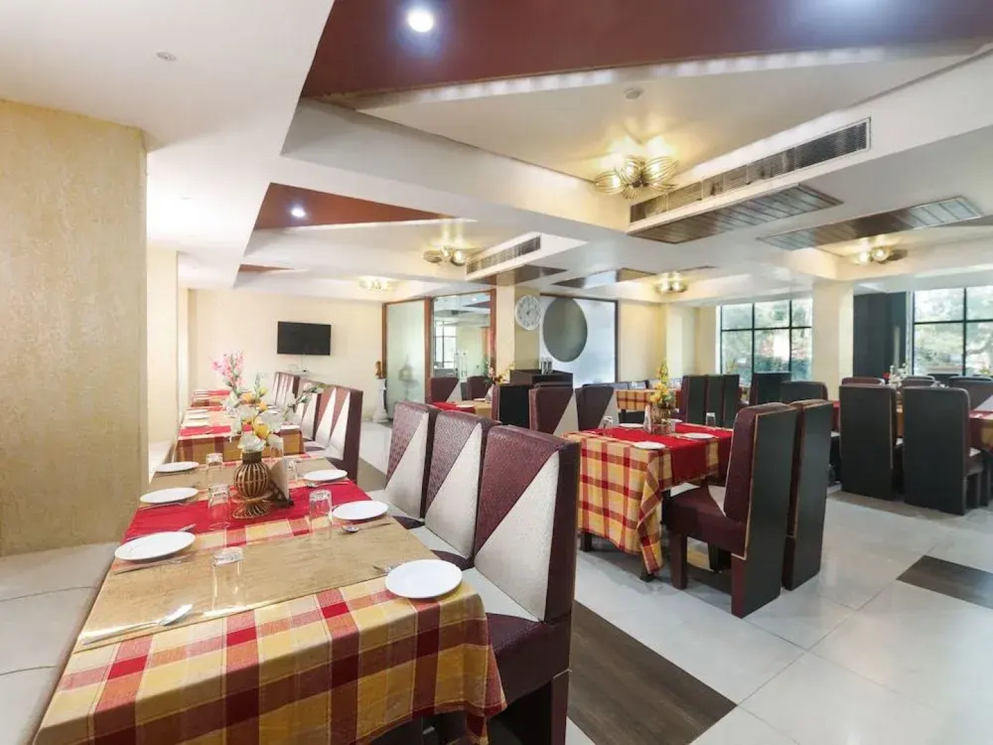 OYO 28278 Heritage Tezpur