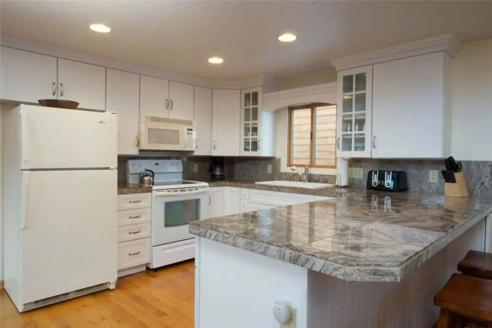 Eagles Rest in Teton Village by JHRL