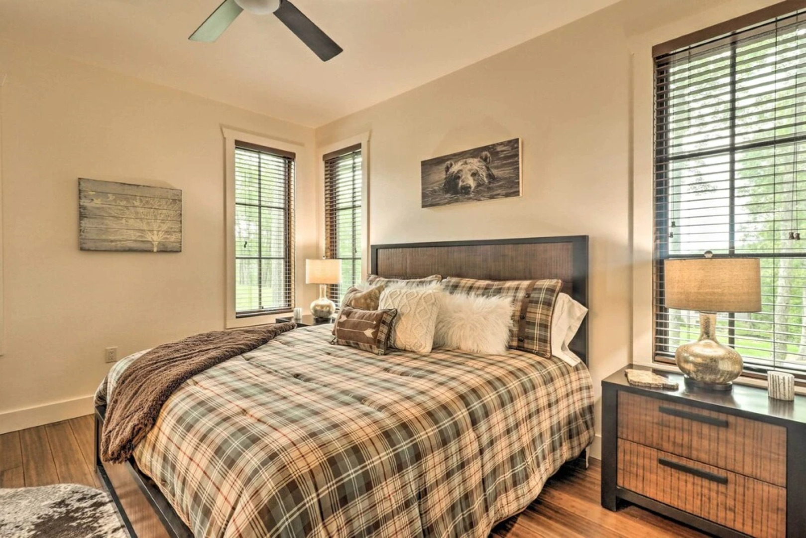 Serene Mountain Retreat! Rural Glenville Craftsman