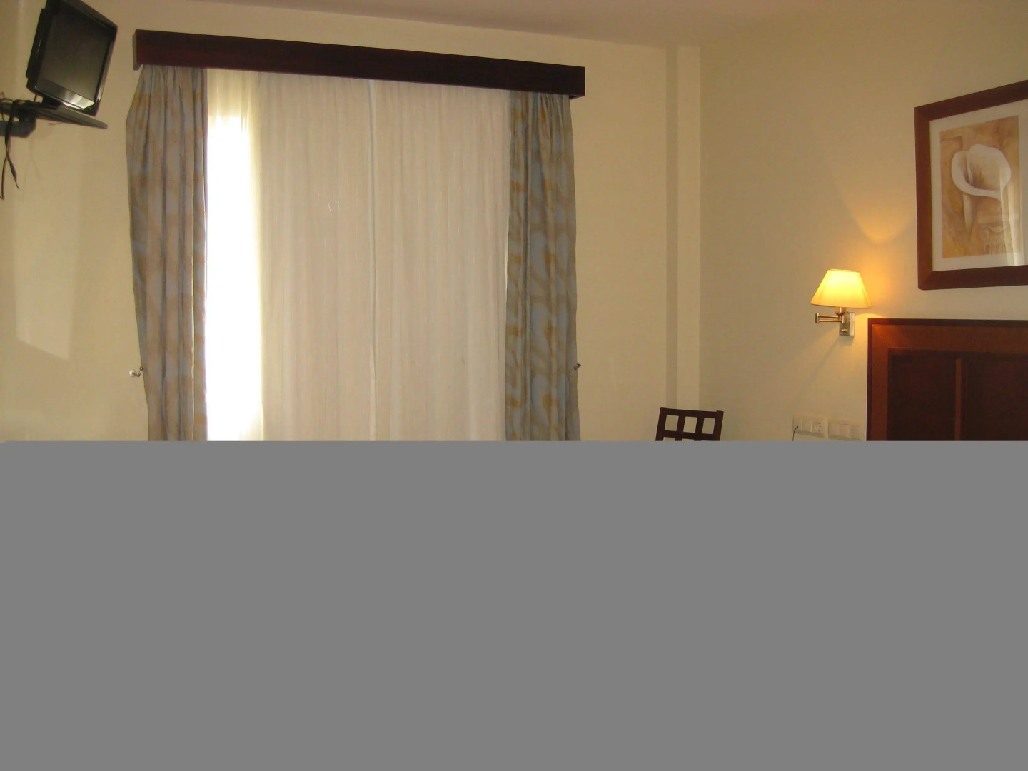 Hotel Santiago de León