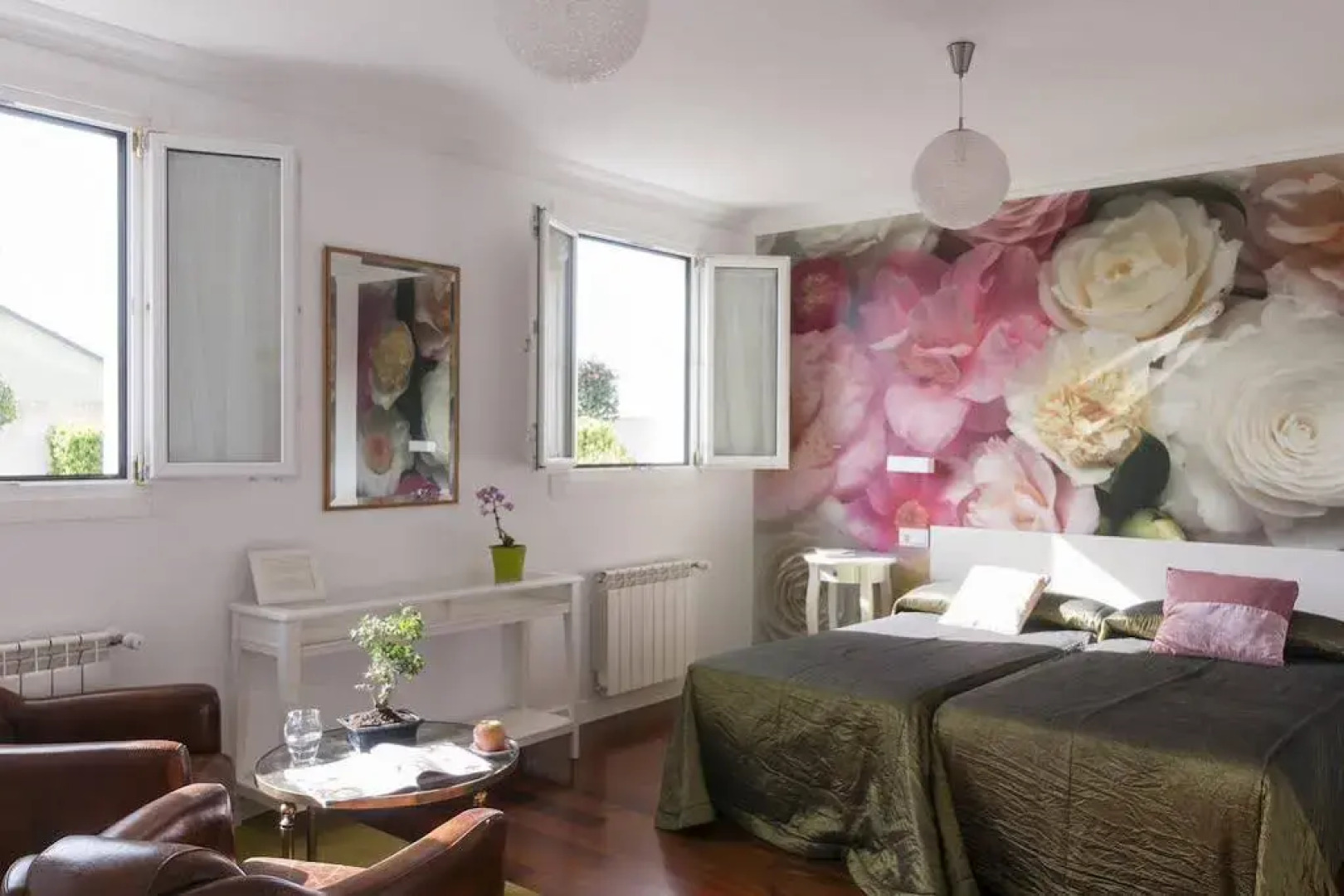 La Casa de Las Camelias