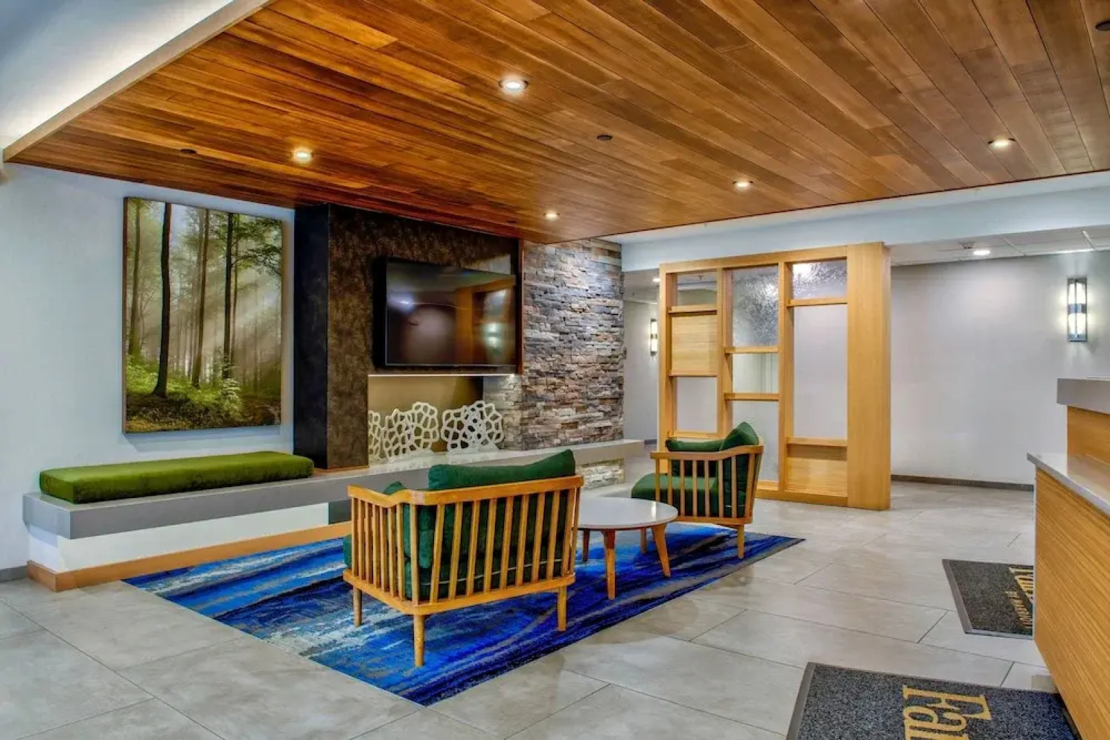 Country Inn & Suites By Carlson Cortland NY