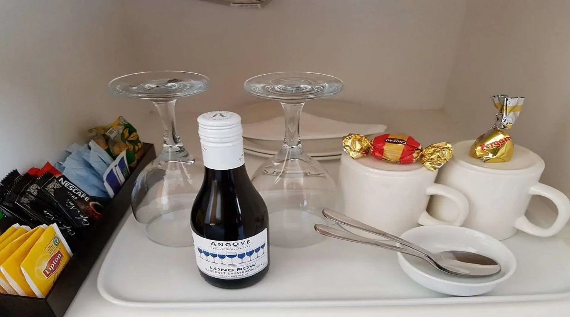 Coastal Waters Motor Inn