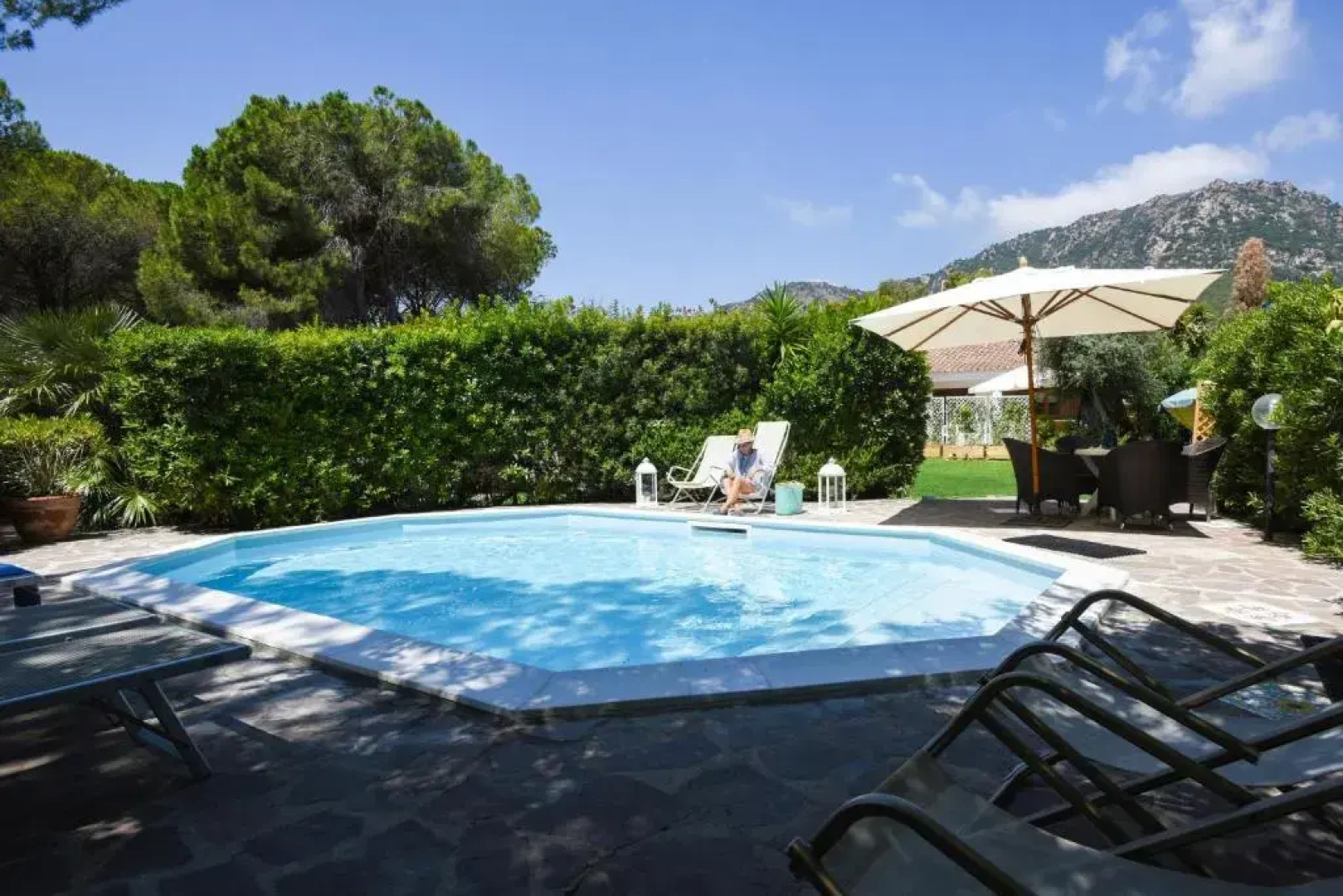 Jungle House - Pineta Is Morus