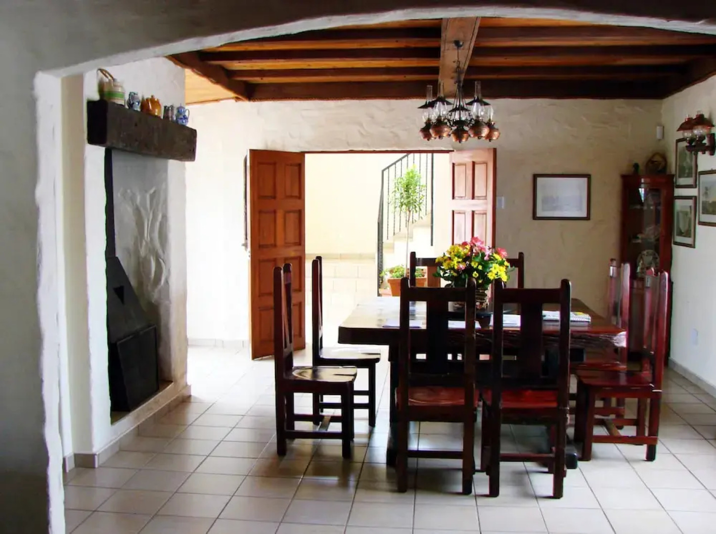 17 on 13th Guest House