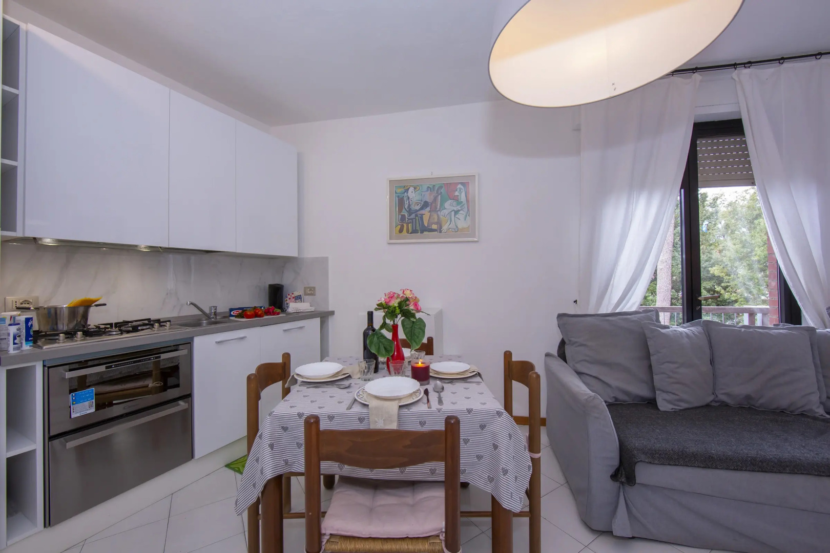 Francesca 2 600m From Sea