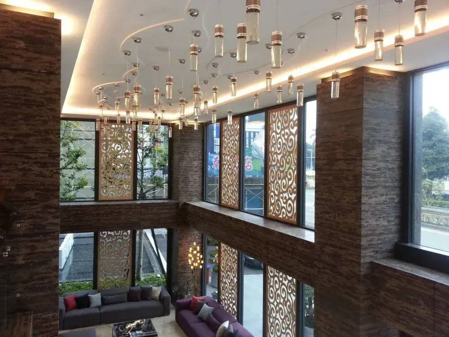 Imperial Dynasty Boutique Hotel