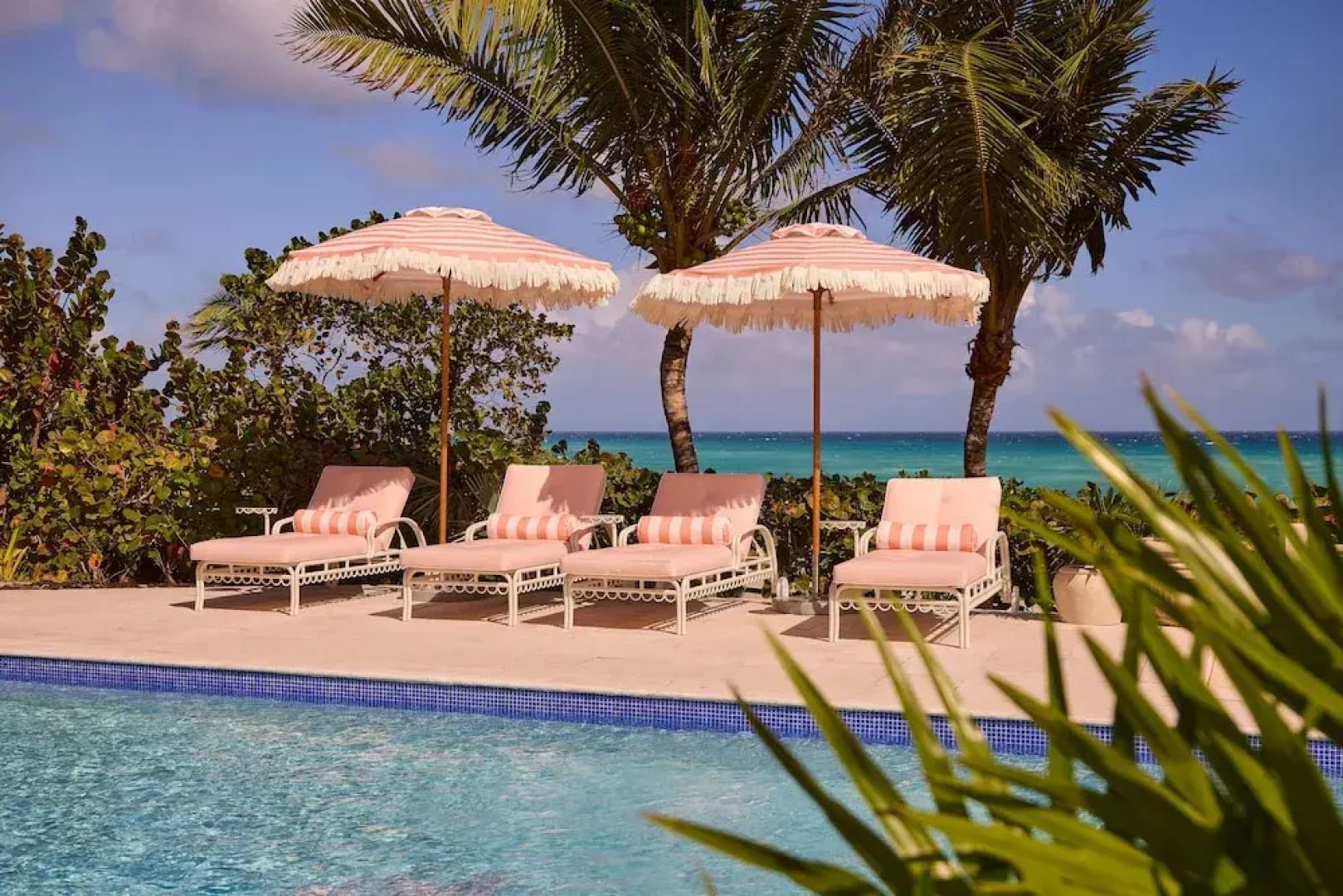 Private Pool Villa at Coral Sands Steps to Pink Sand Beach & Resort Amenities