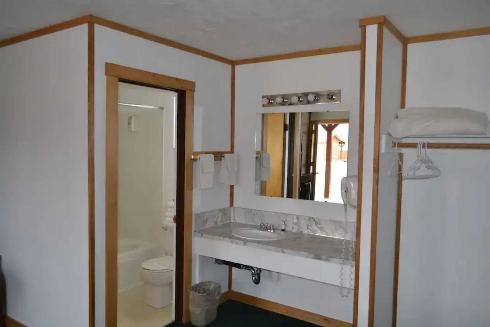 The Village Inn Motel and Restaurant