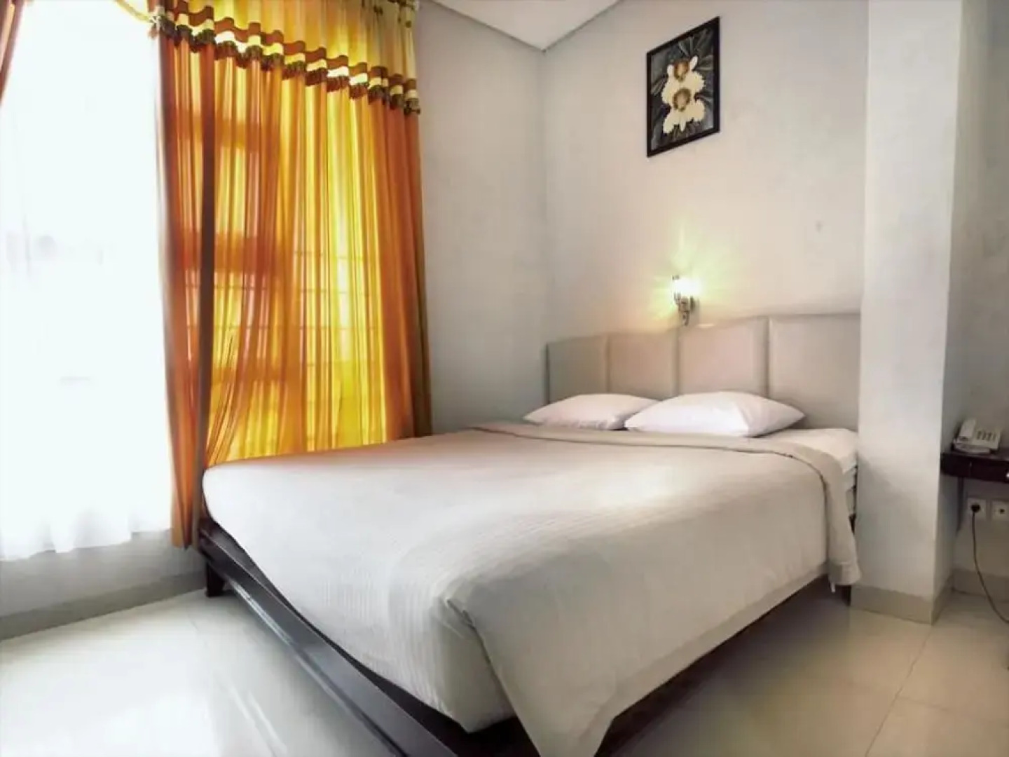 OYO 831 Central Hotel