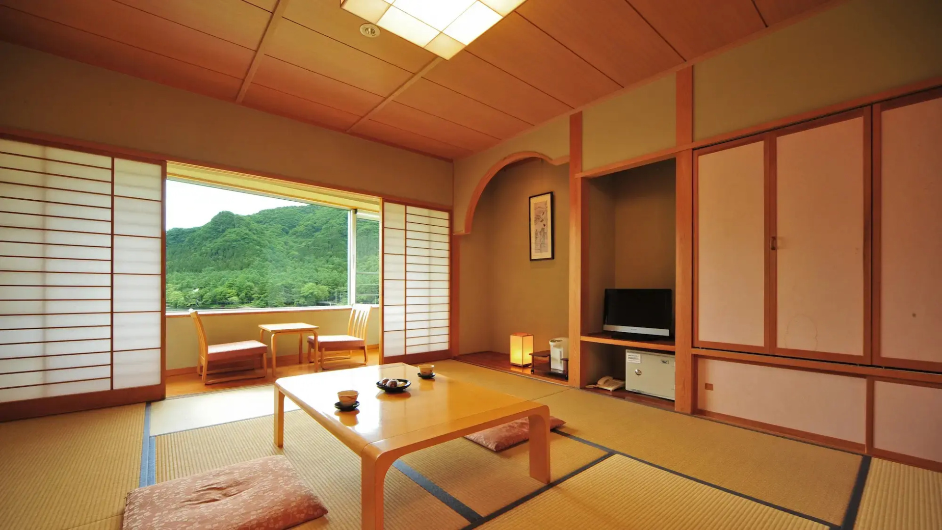Lake Haruna Spa Yusuge