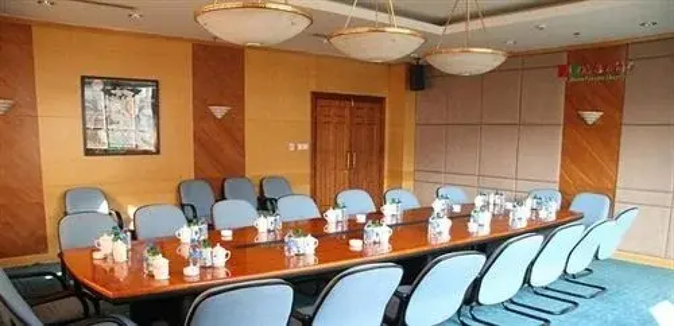 Lintong Grand Hotel - Lingcang