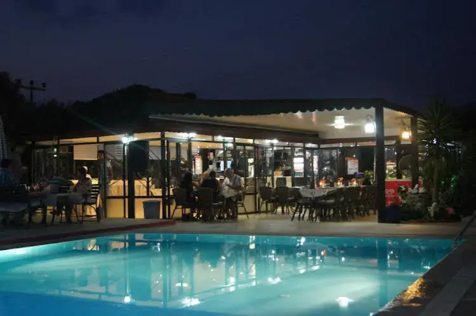 Forever Hotel