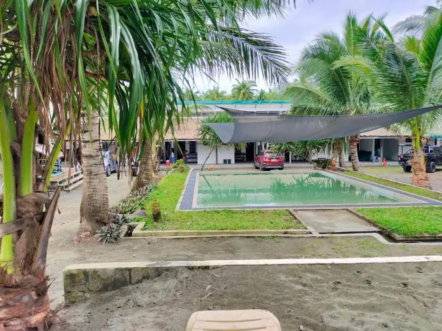 North Shore Beach Resort