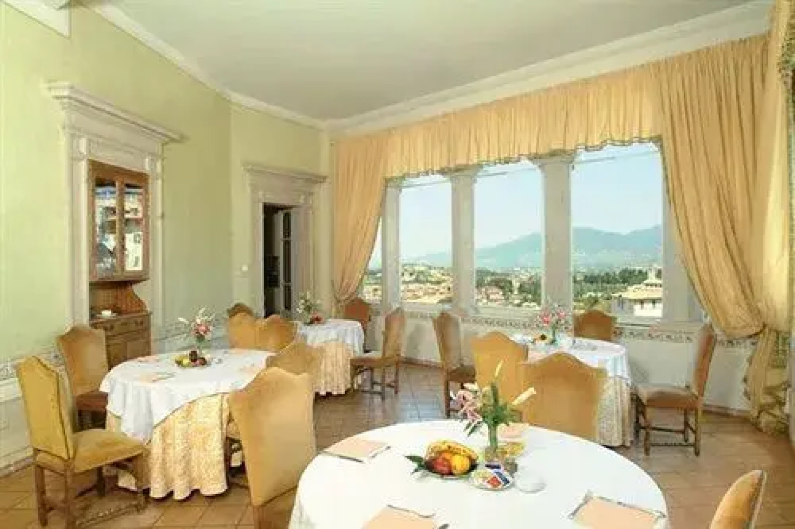 Palazzo Dragoni Residenza d'Epoca