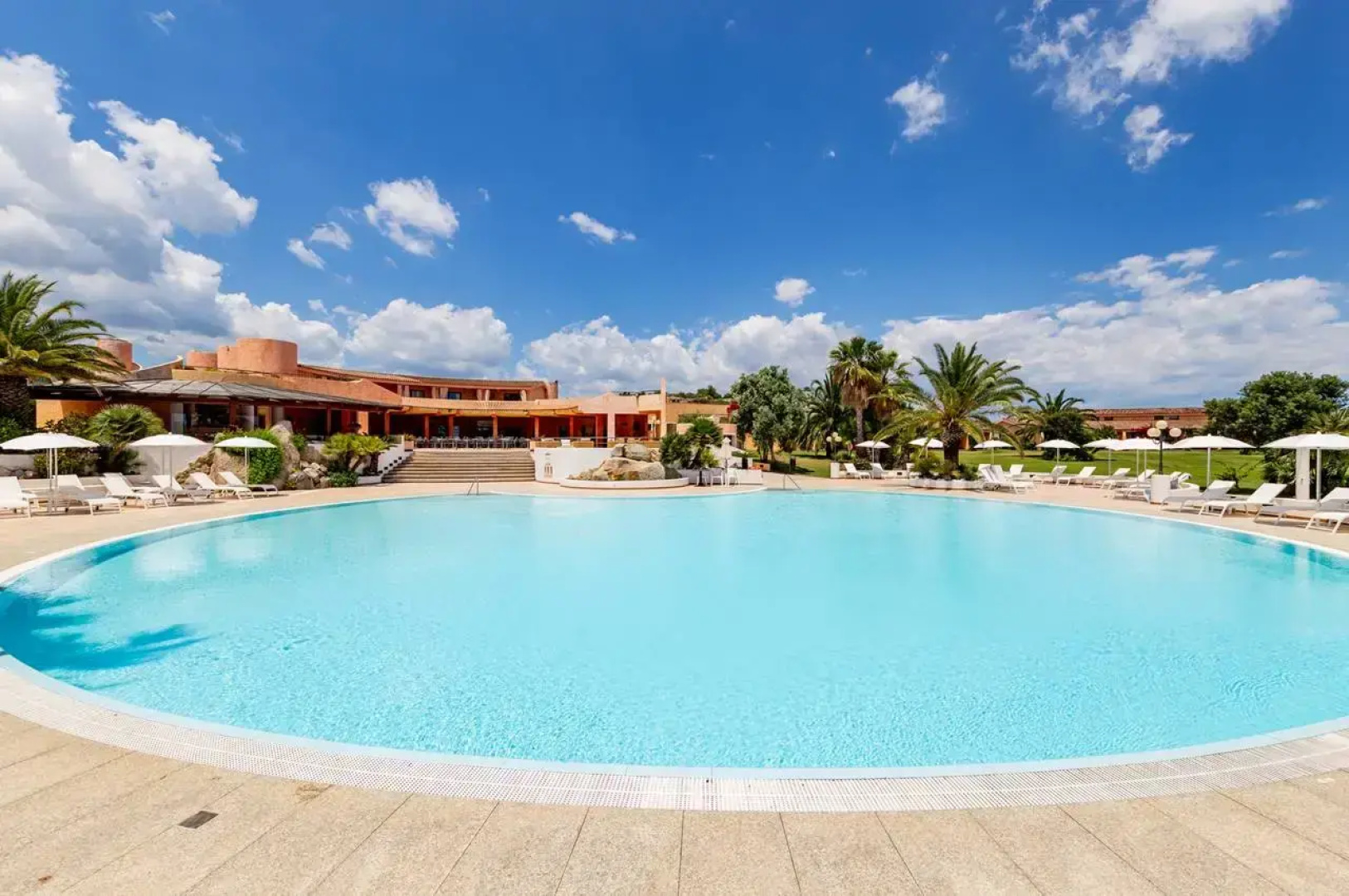 Sant'Elmo Beach Hotel