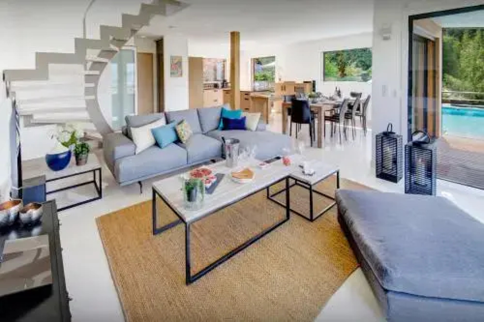 Villa Flying Dragon - OVO Network