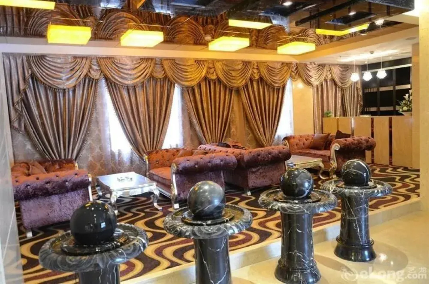 Juli Liupanhong Hotel