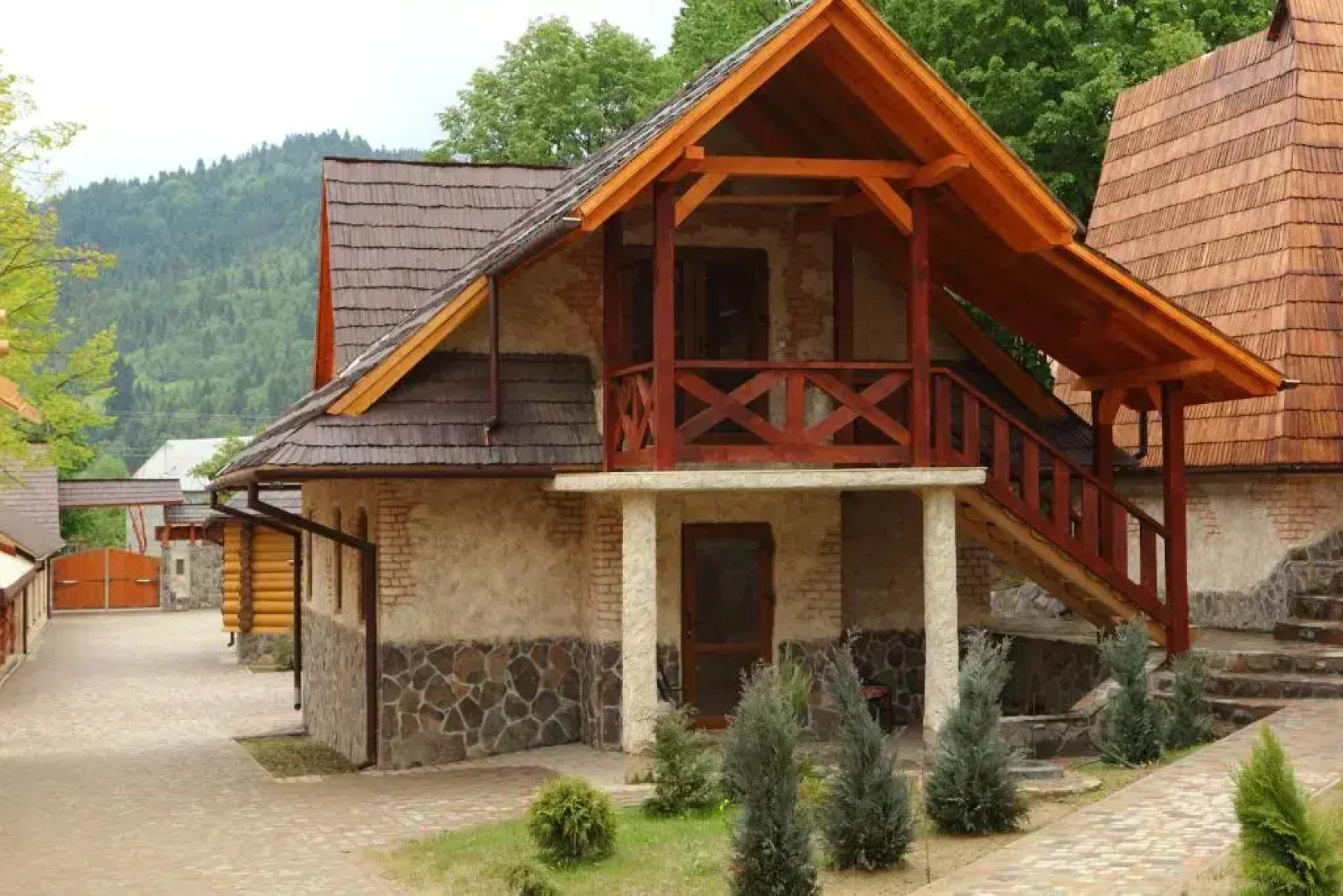 Recreation Complex Uzhanski Kupeli