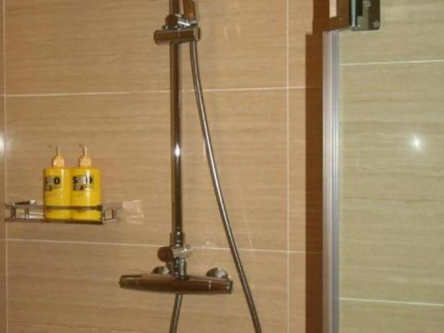 Dalian Liangyun Hotel