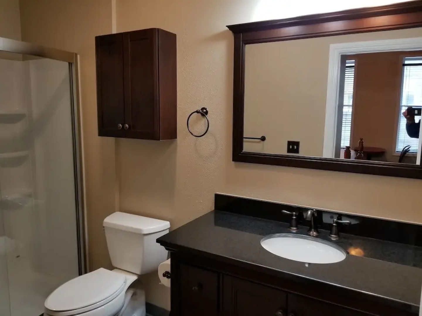 Silver Horseshoe Inn