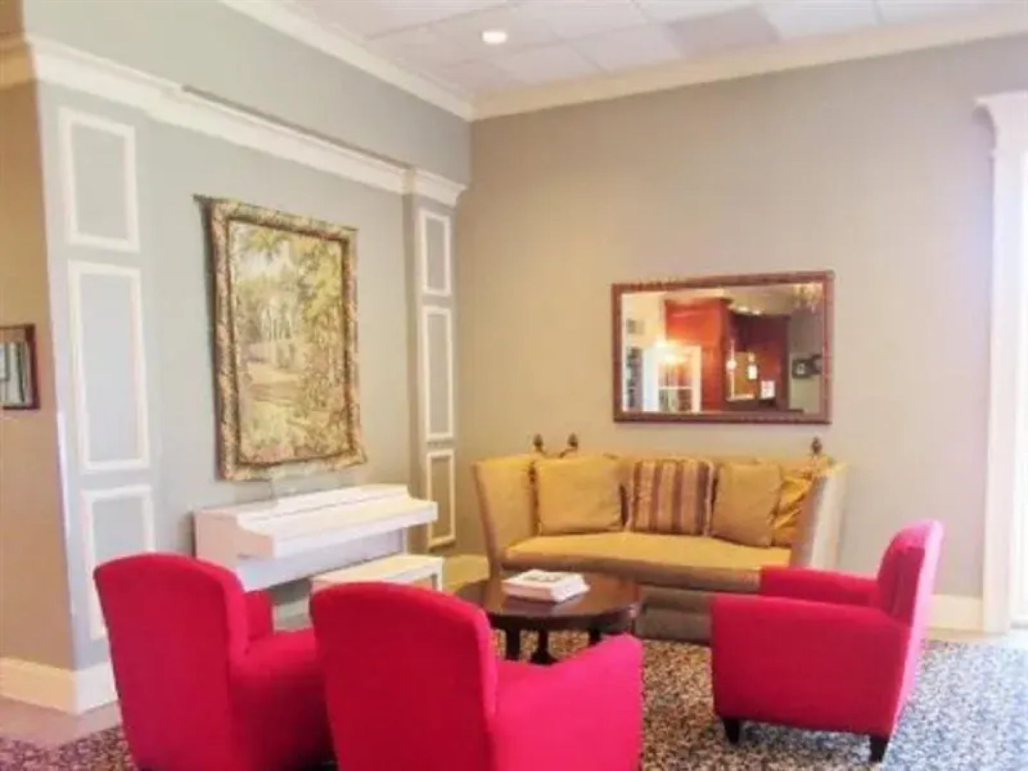 Clarion Hotel Downtown