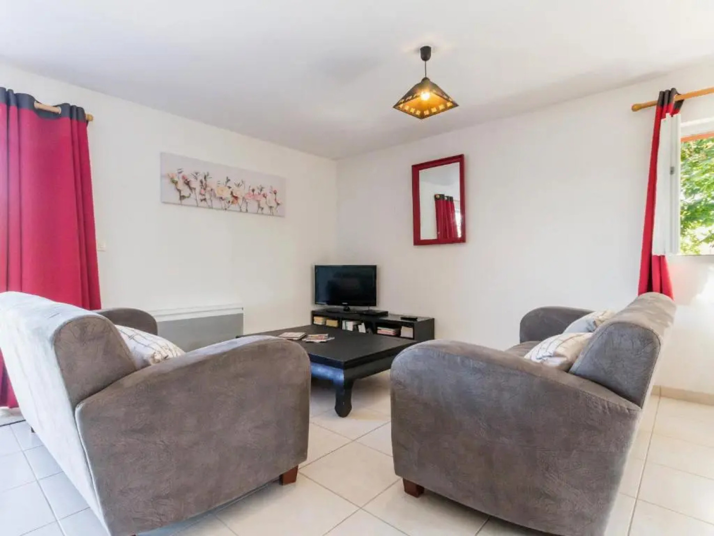 Gîte Pont-Saint-Martin, 4 pièces, 6 personnes - FR-1-306-986