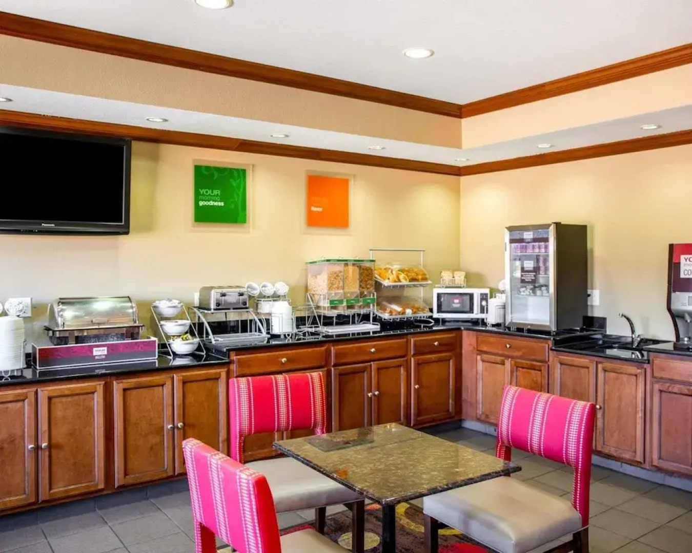 Comfort Inn & Suites