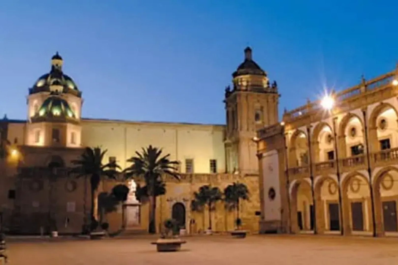 Villa With 3 Bedrooms in Mazara del Vallo, With Pool Access, Enclosed