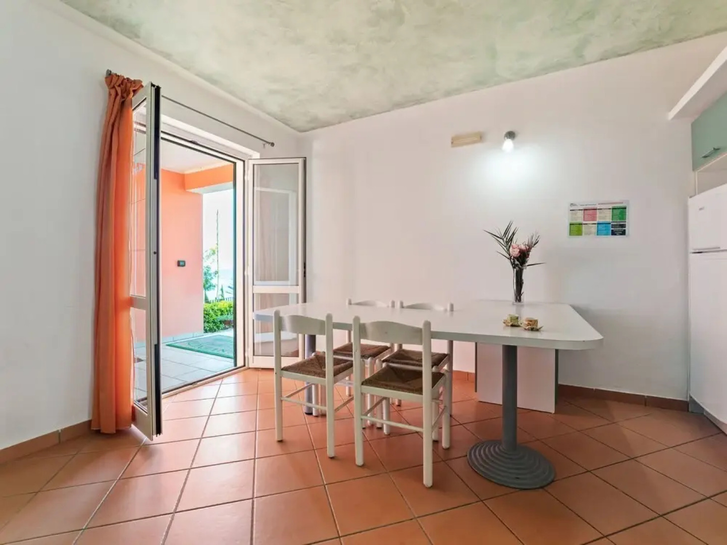 Pleasant Apartment in Villammare with Terrace