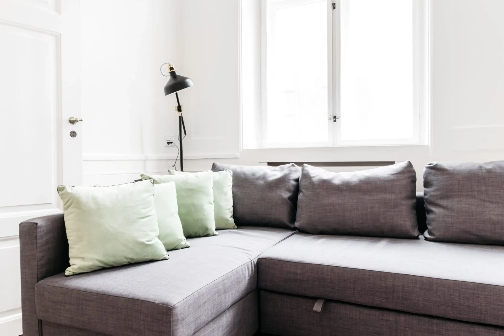 ★180SQM Luxury Apt. City center - 50M to metro! ★