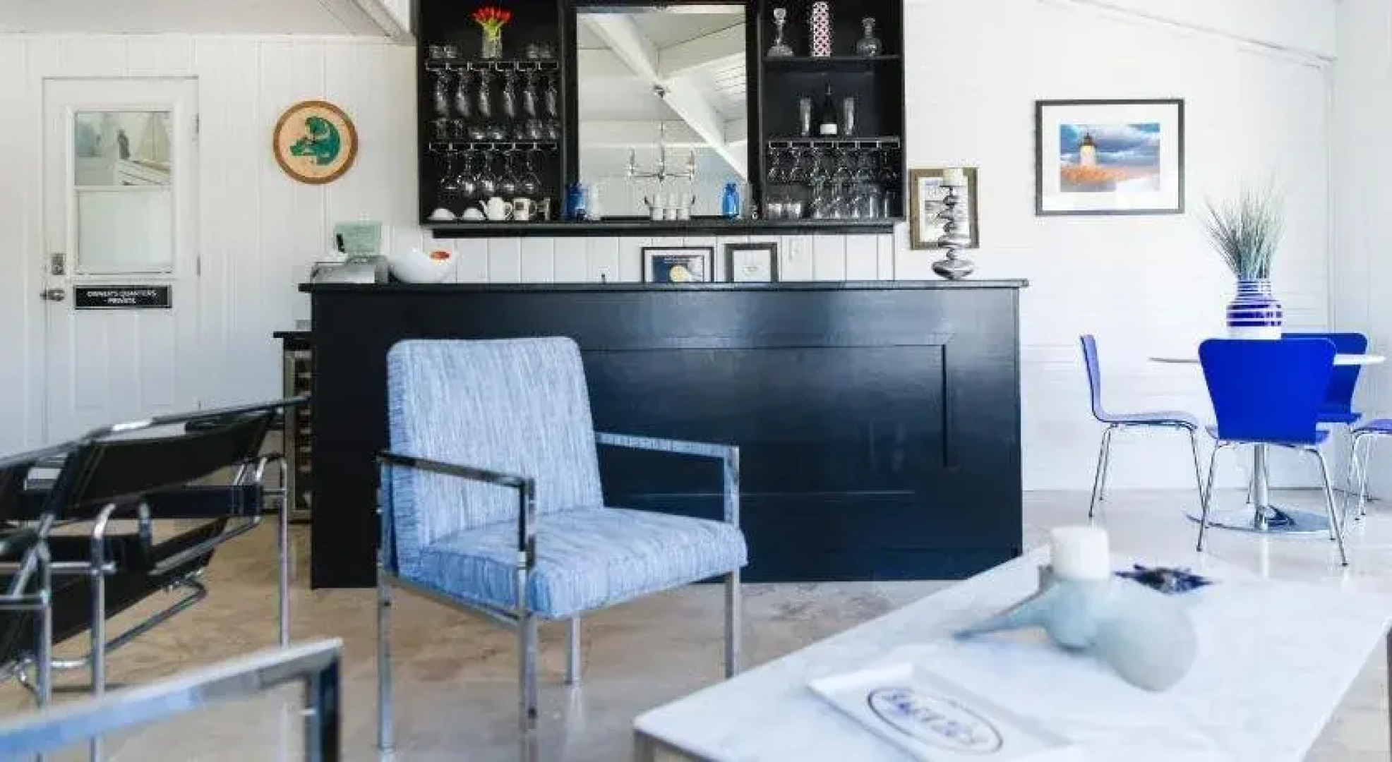 The Platinum Pebble Boutique Inn - Adults Only