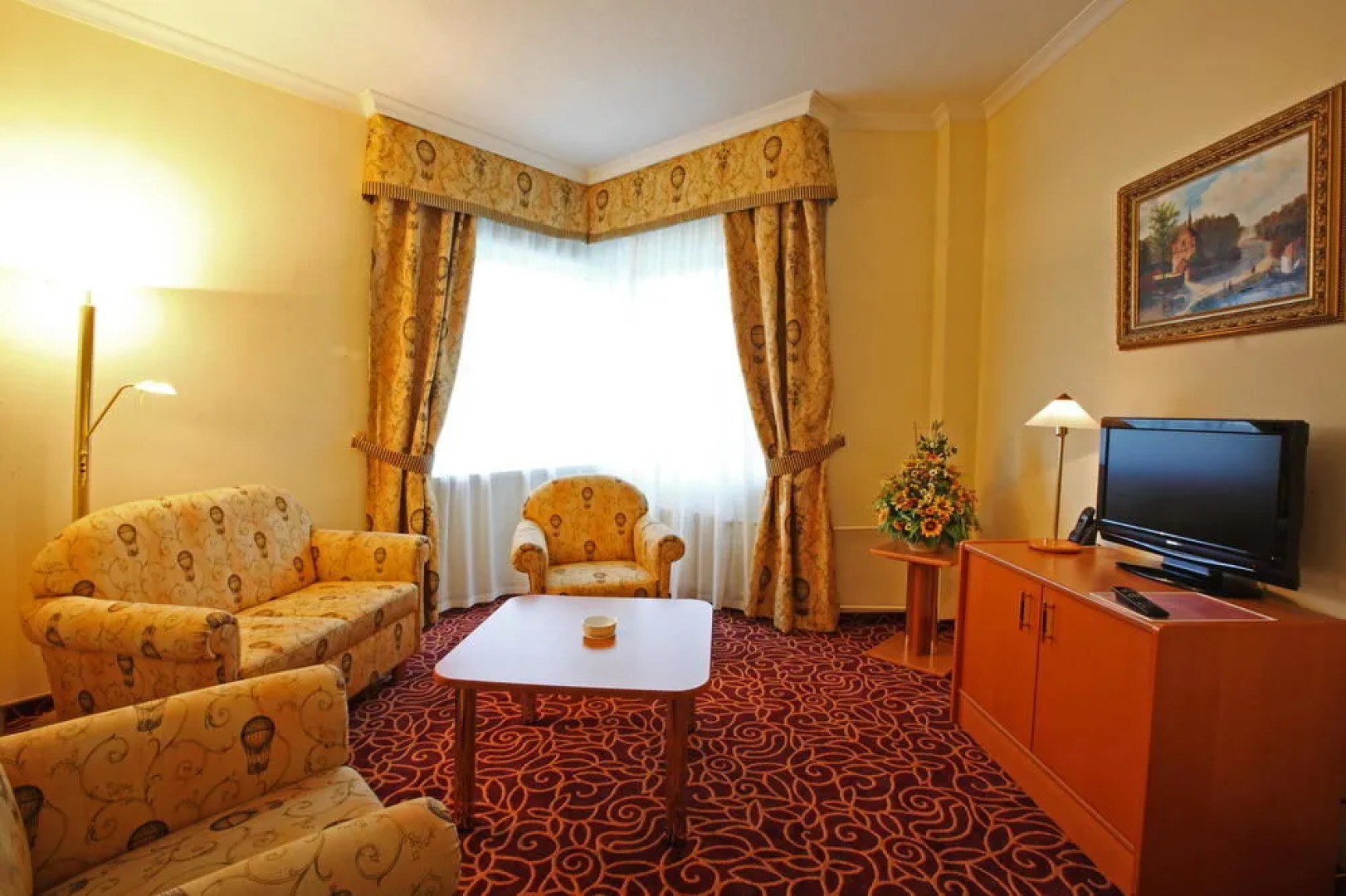 Отель Протон