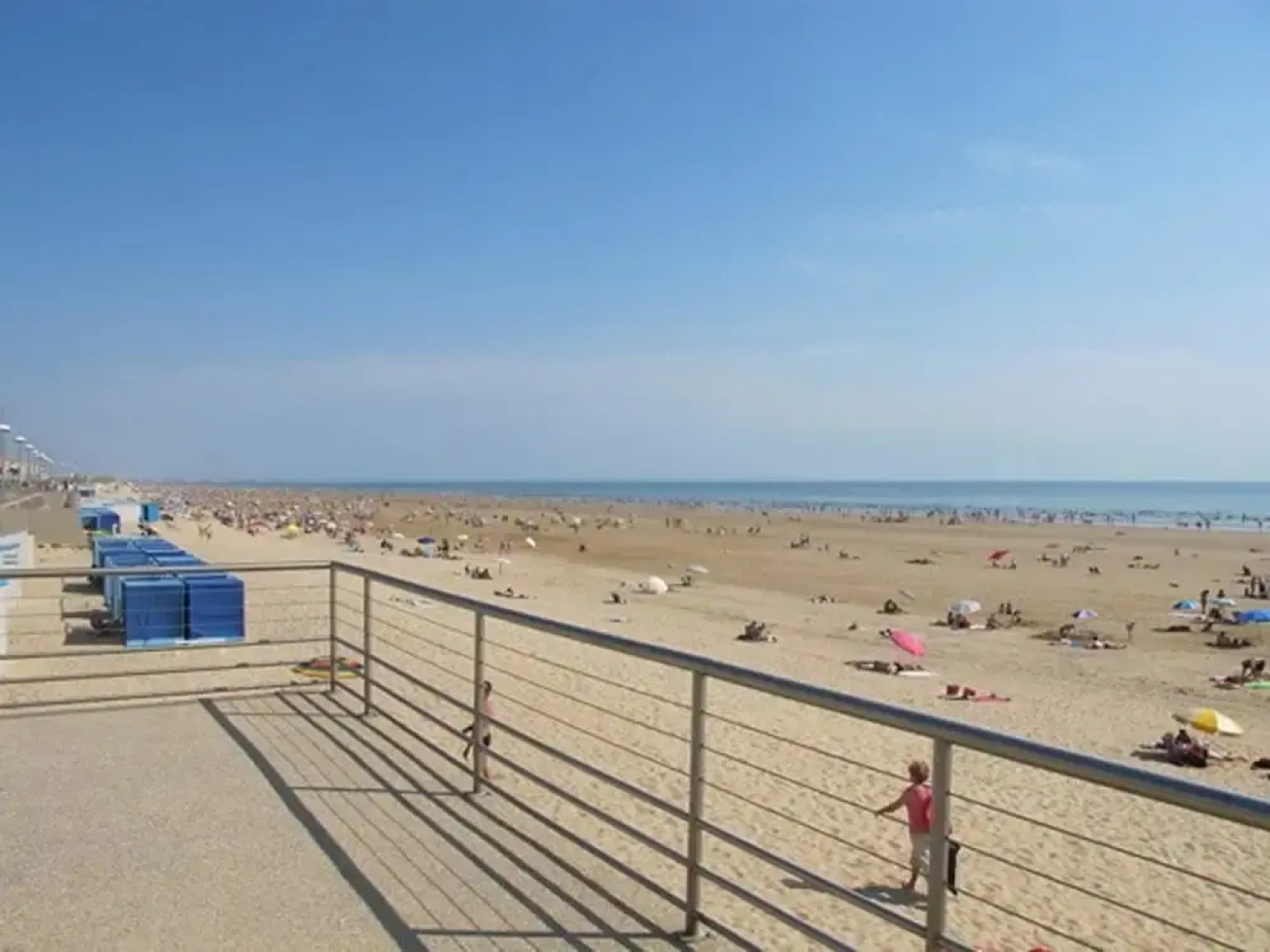 Property With 2 Bedrooms in Saint-jean-de-monts, With Pool Access, Fur