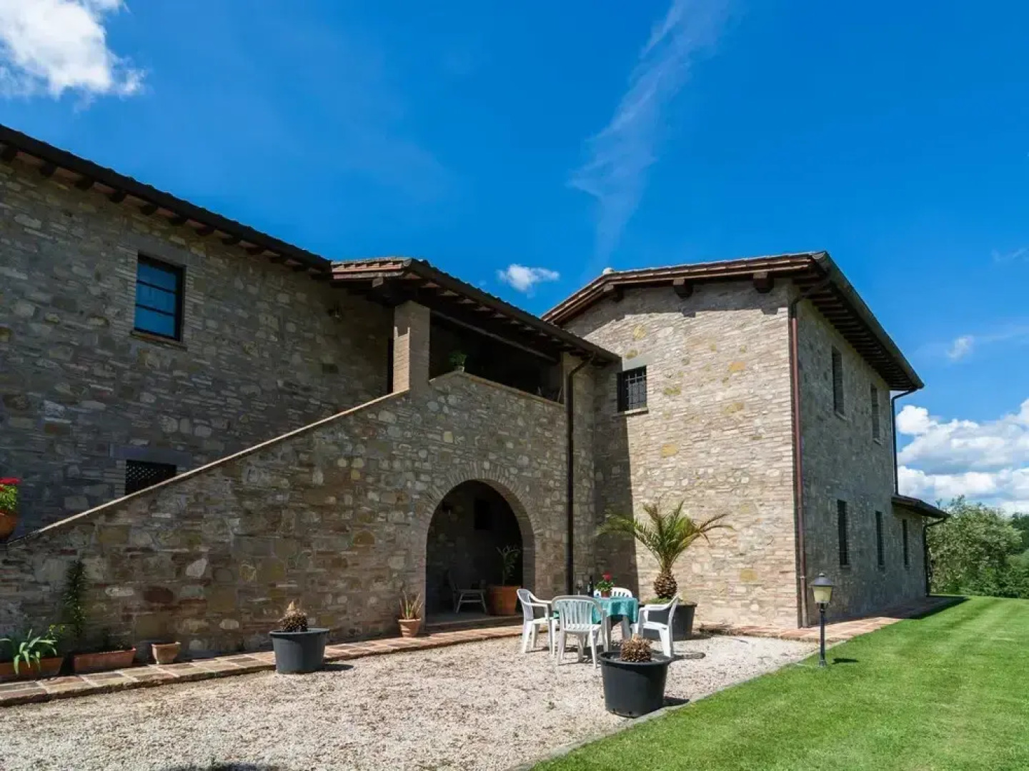 Mansion to Relax & Rejuvenate