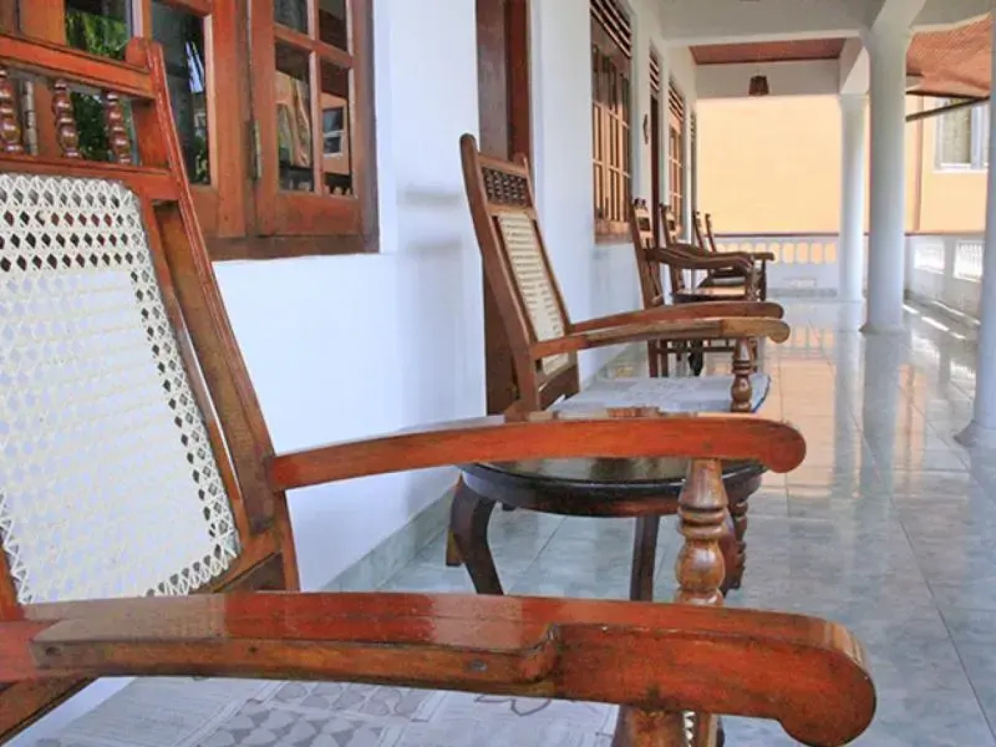 Hotel Happy Night Holiday Inn