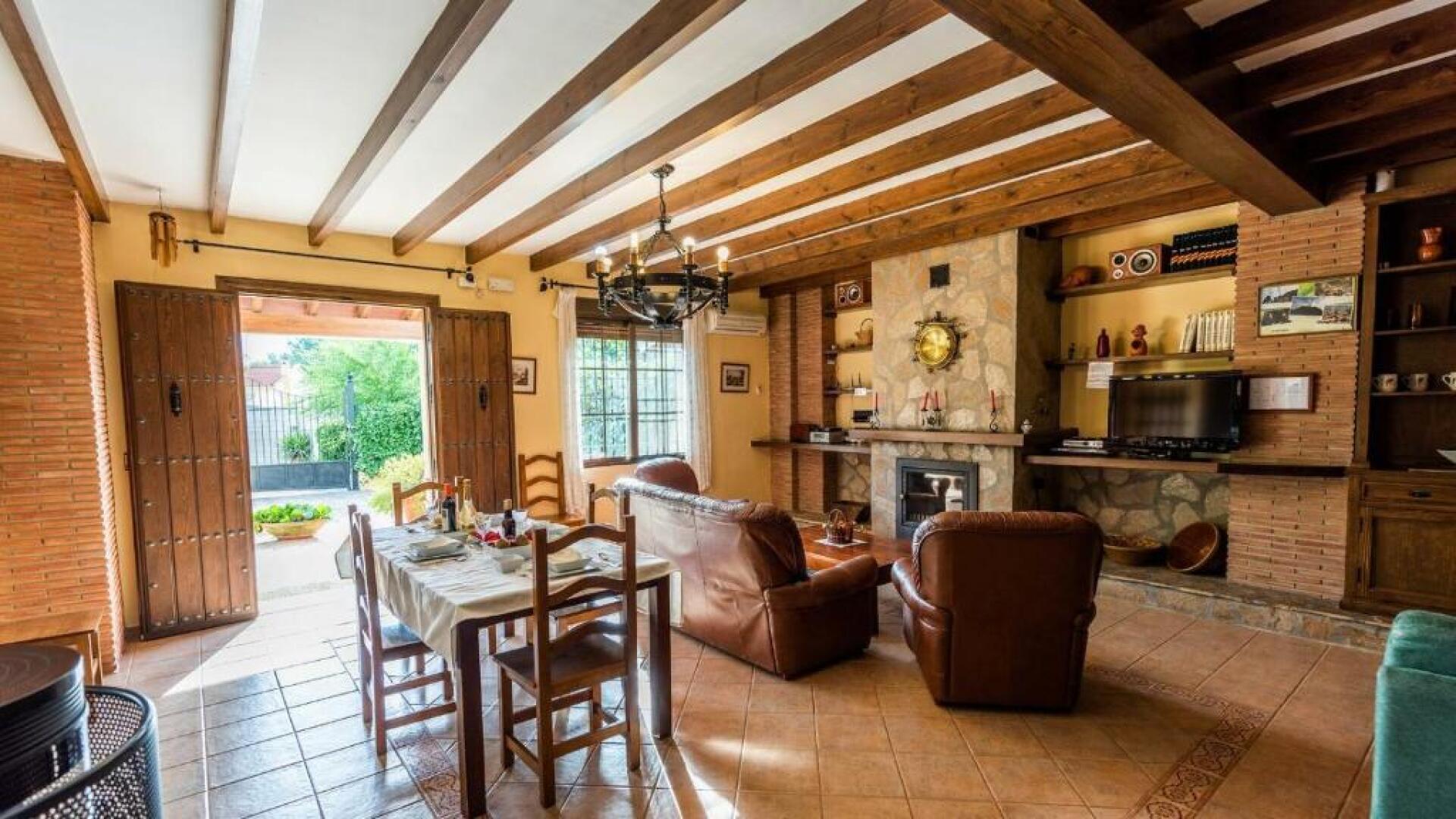 Casa Los Frailecillos Villanueva del Trabuco by Ruralidays