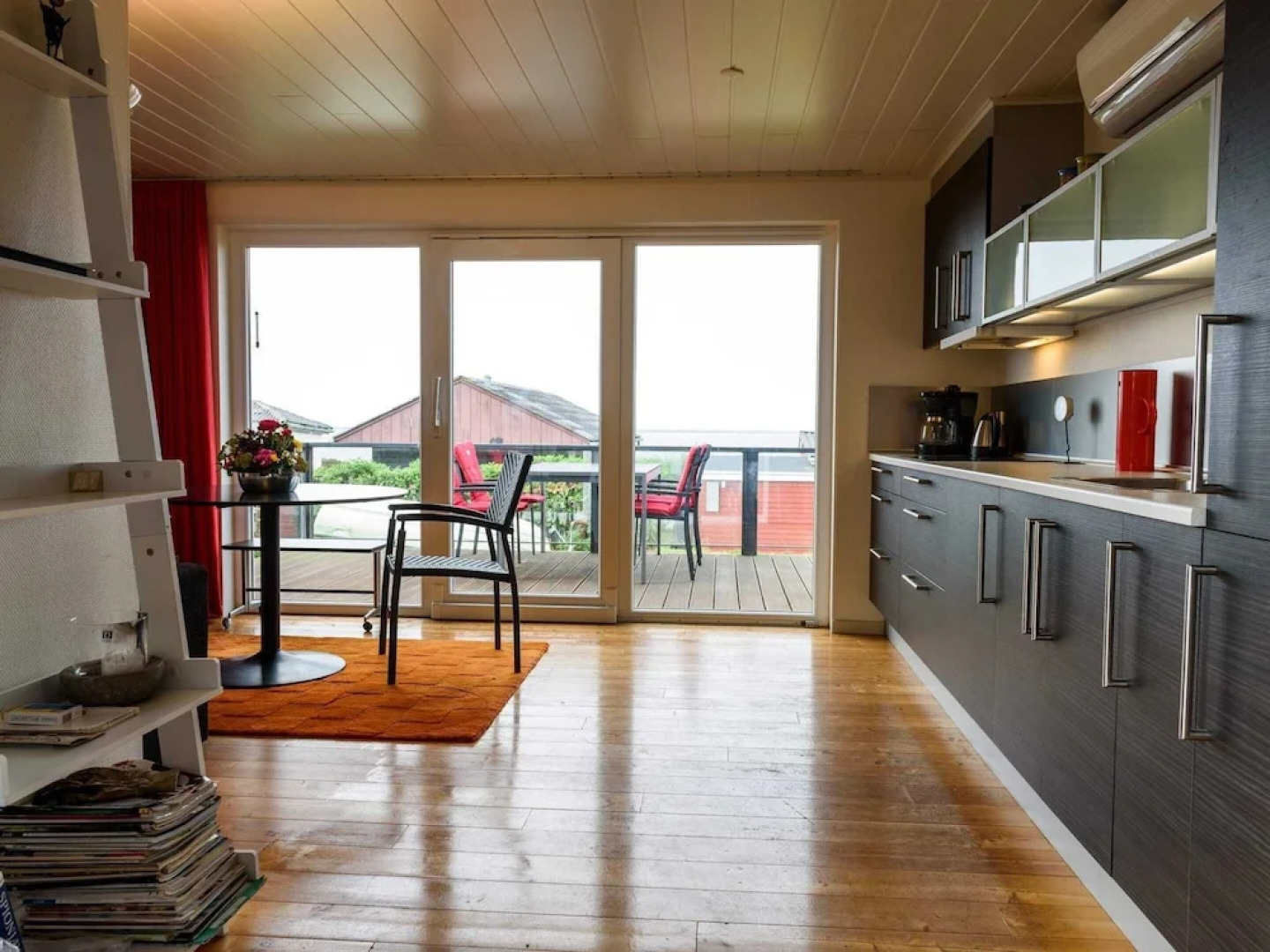 Three-Bedroom Holiday home in Esbjerg V 2
