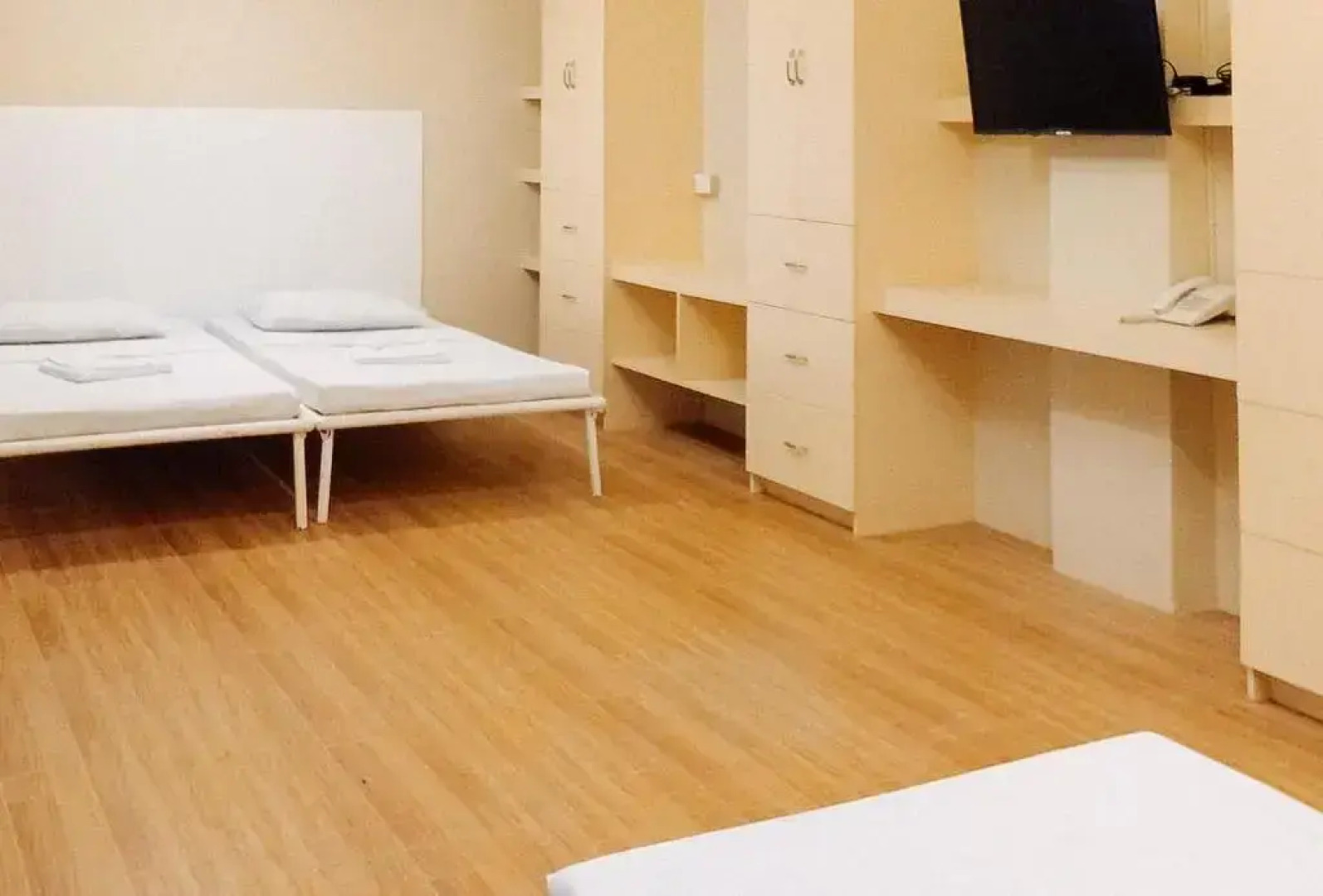 RedDoorz @ Southern Suites Guimaras