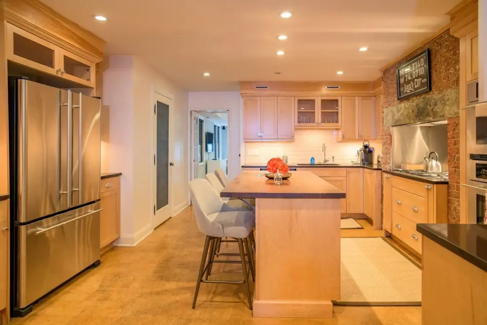 Deedee's Brownstone Van Vorst Park