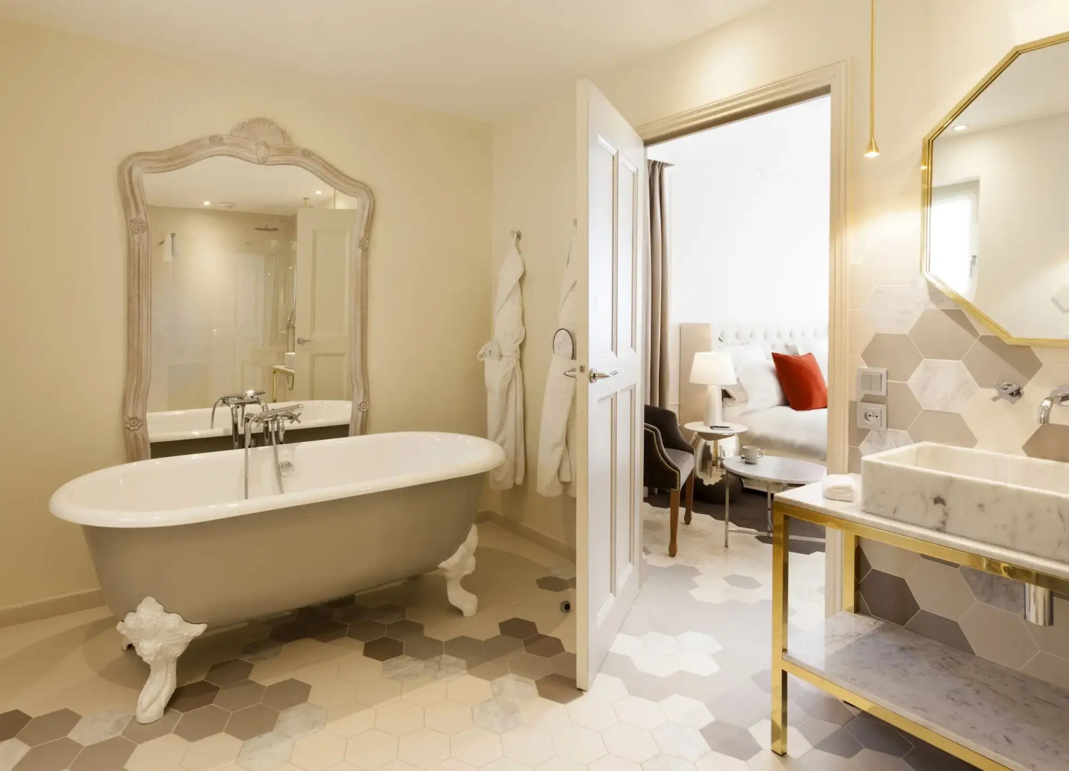 Mas des Herbes Blanches Hotel & Spa - Relais & Châteaux