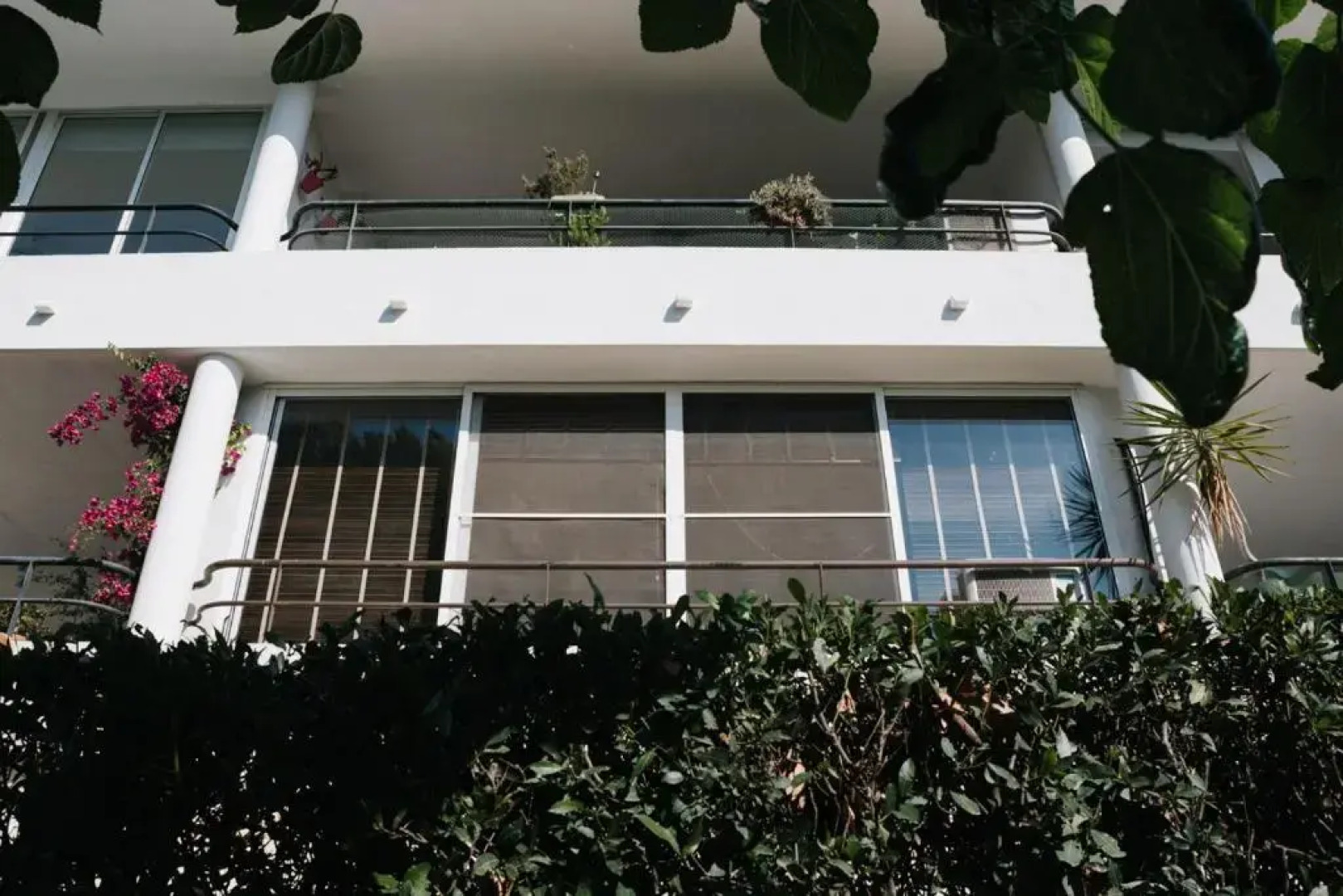 Apartamento luminoso cerca del mar y la montaña