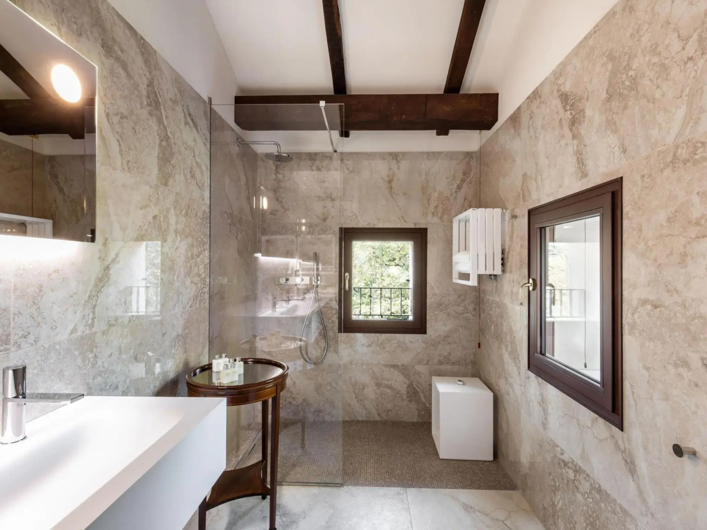 Snug Holiday Home in Castel San Pietro Terme With hot tub