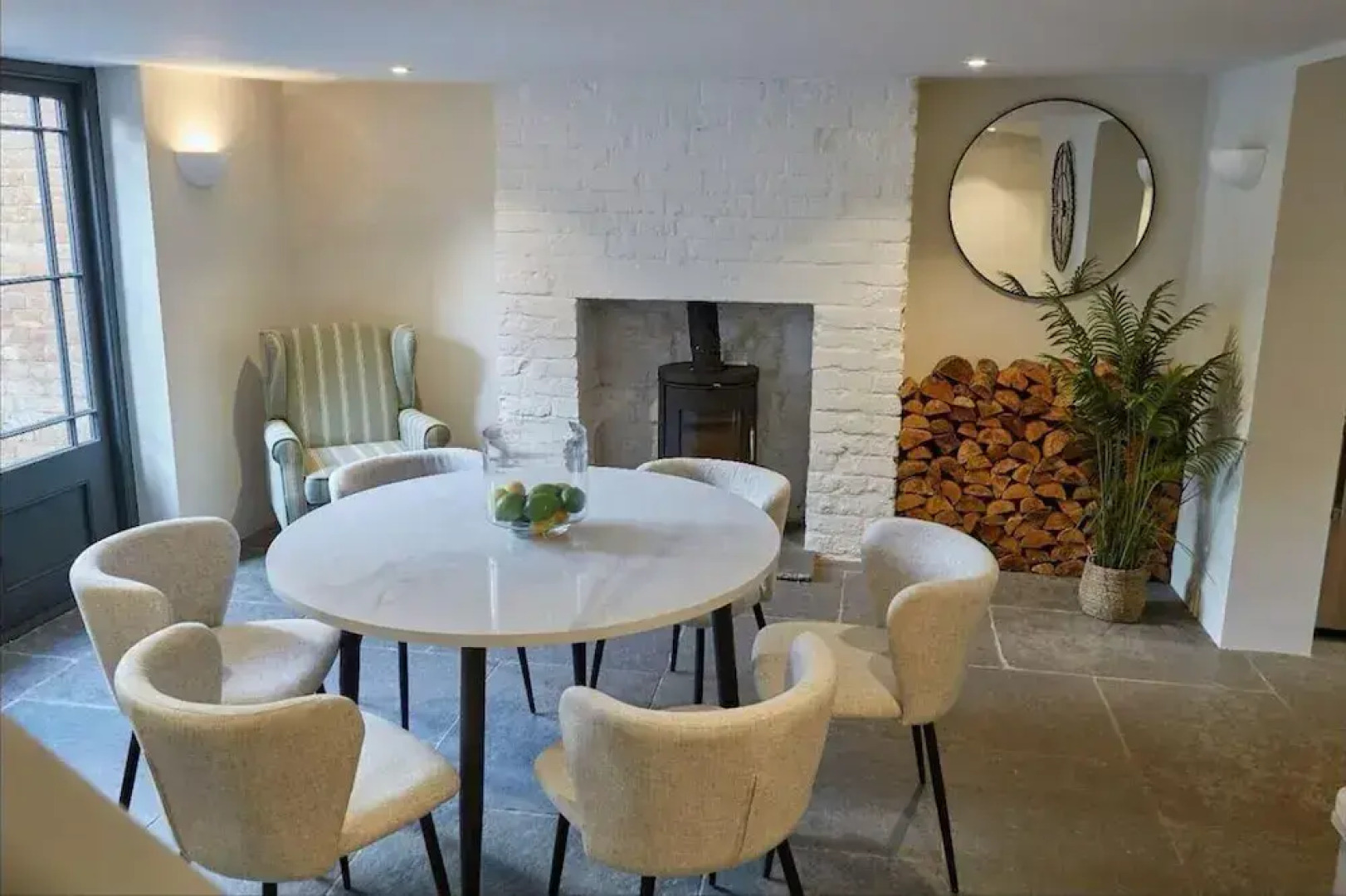 Luxury Leamington Spa House With 3 Bedrooms