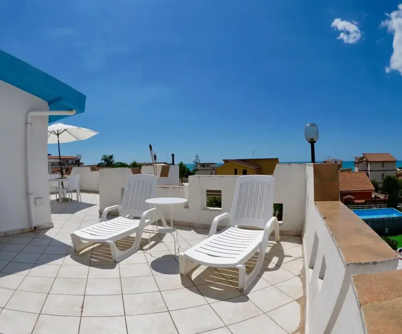 B&B Mareblu