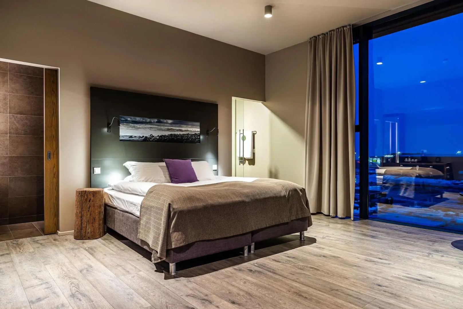 Отель Vík í Mýrdal