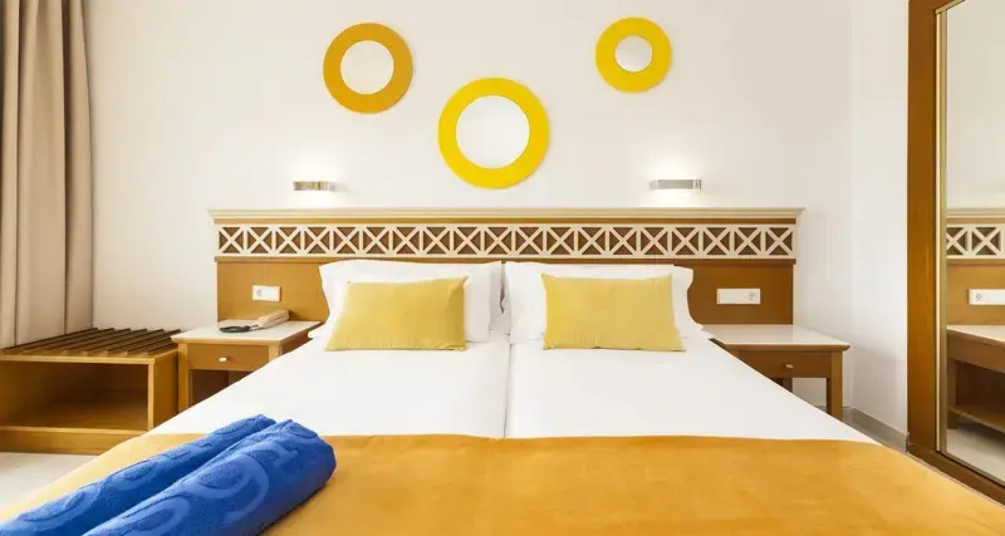 Globales SuneoClub Pionero Santa Ponsa