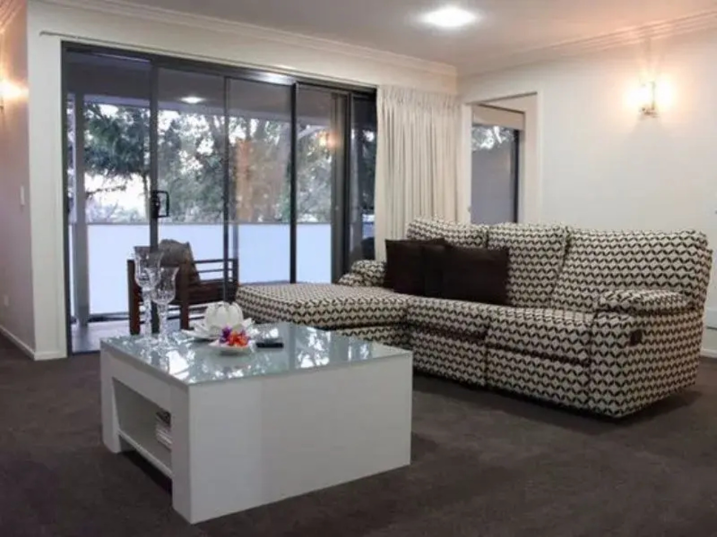 Breeze Bed And Breakfast