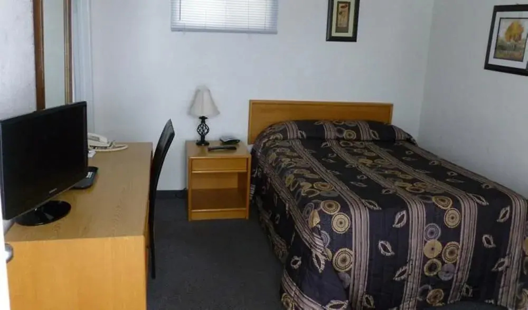 Trans Canada Motel & Restaurant