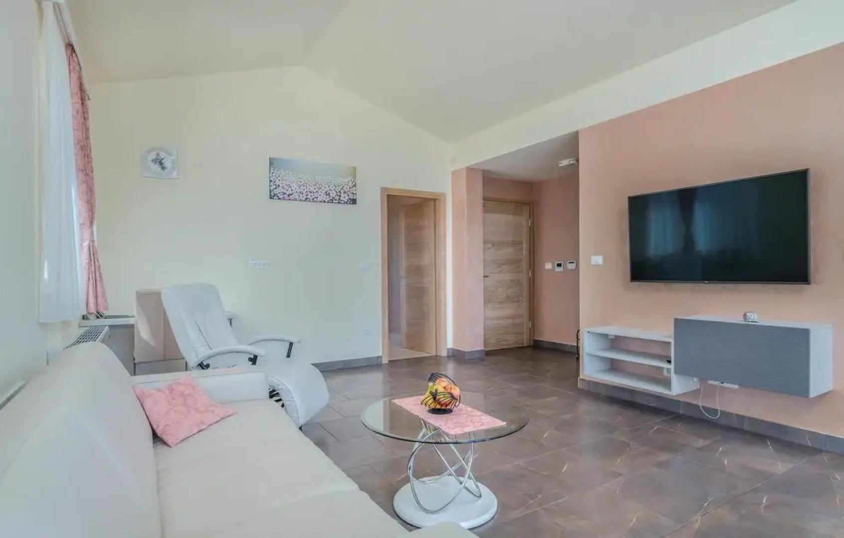 Amazing Home in Kornic with Hot Tub, WiFi & 1 Bedrooms